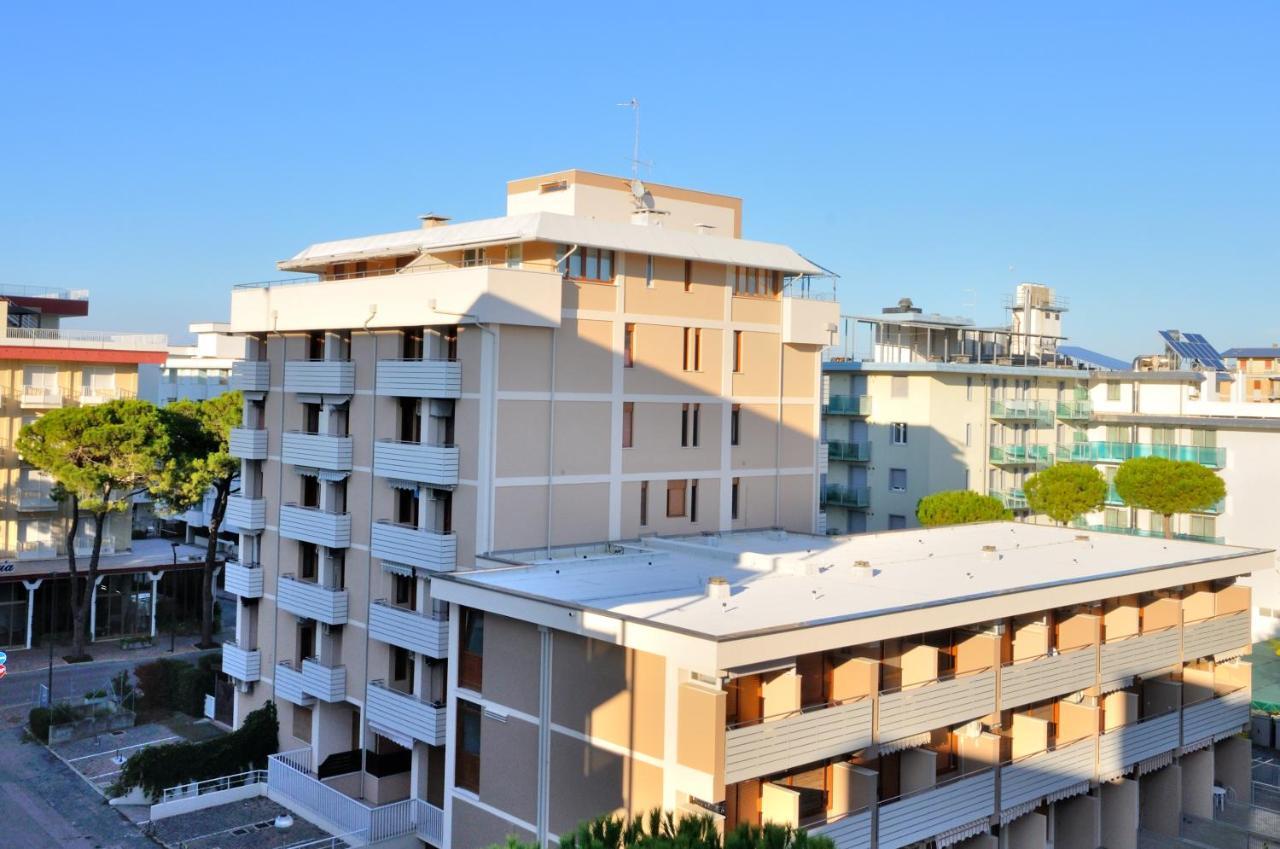 Condominio Bristol Bibione Exteriér fotografie
